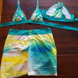 Oakley Swimsuit and Boardshorts